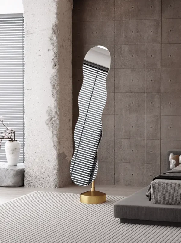مرايا طويله مودرن بتصميم مموج