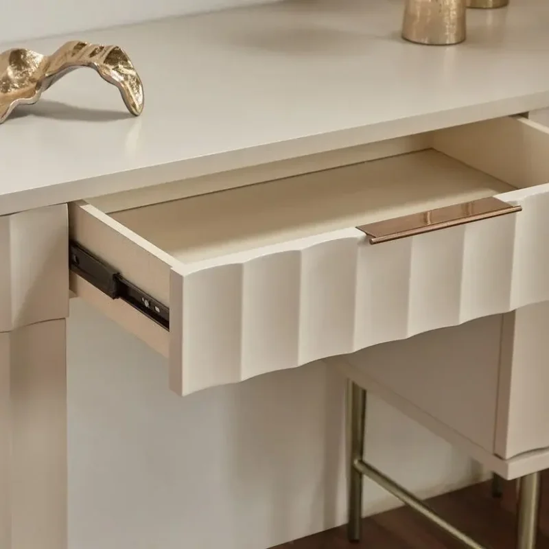 تسريحة غرفة نوم مودرن فخمة