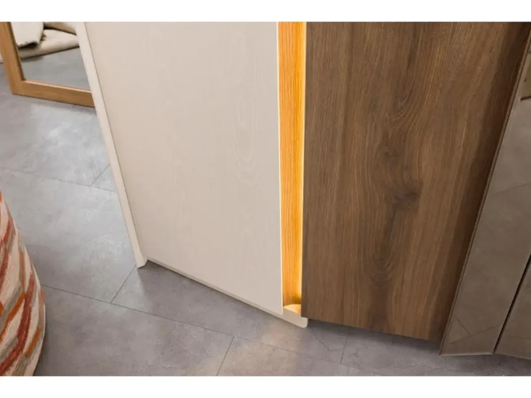 خزانة ملابس غرفة نوم بتصميم فاخر