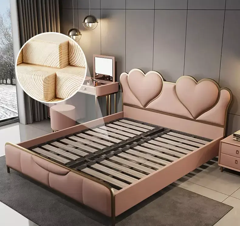 سرير غرفة نوم على شكل قلب