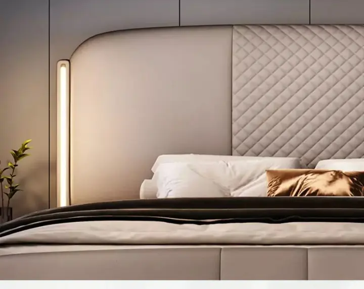 سرير غرفة نوم من تصميم فاخر