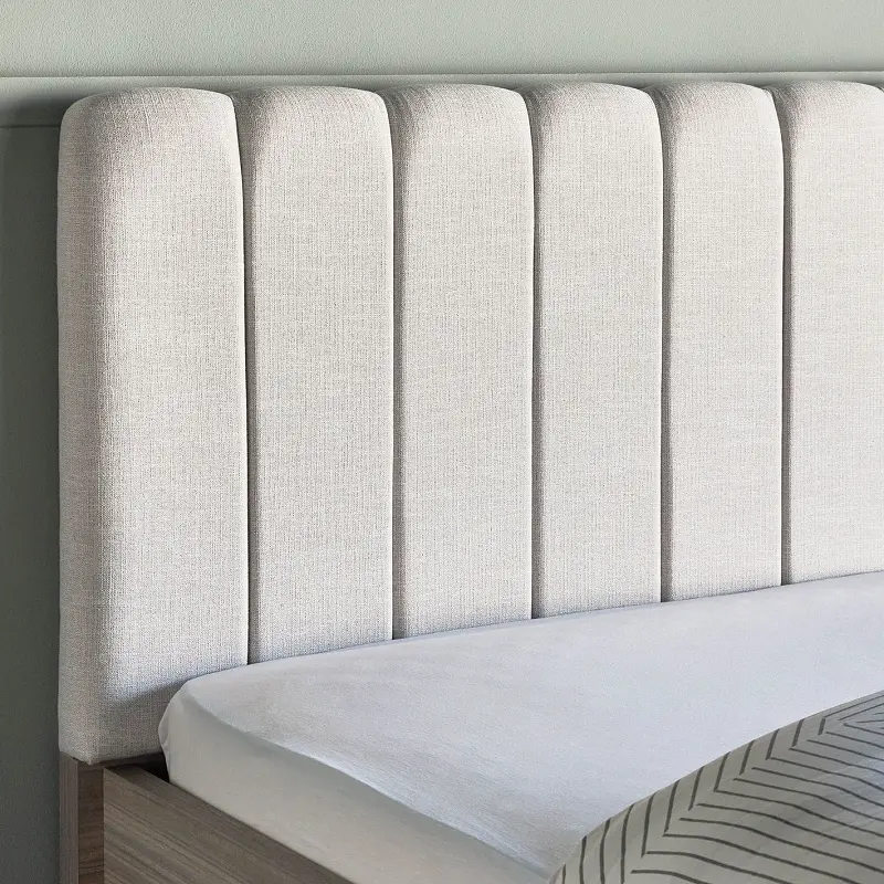 سرير مفرد مميز بتصميم بسيط