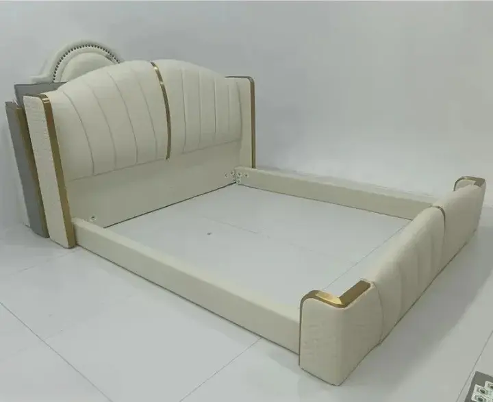 سرير مودرن خامات جلد و ستيل مريحة