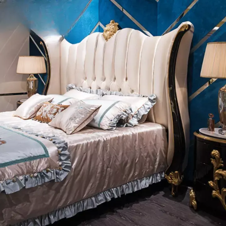 سرير نوم كلاسيك فخم