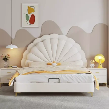 سرير نوم من تصميم مميز
