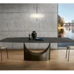 طاولة طعام مع كراسي مستطيلة