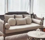 كنب مصمم من خشب راتان مميز و صلب