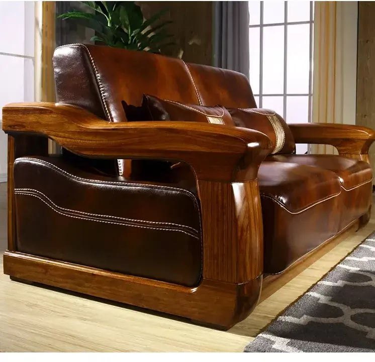 طقم كنب خشب بتصميم كلاسيكي