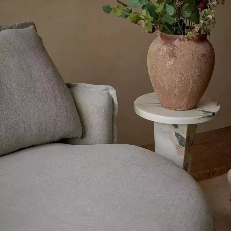 كنب مفرد مودرن بتصميم دائري مميز