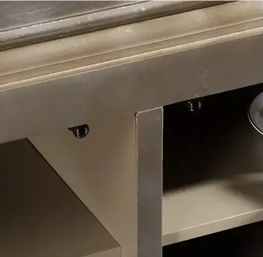 خزانة خشب متعددة الاستخدام