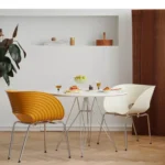 كرسي طاولة طعام على شكل صدفة