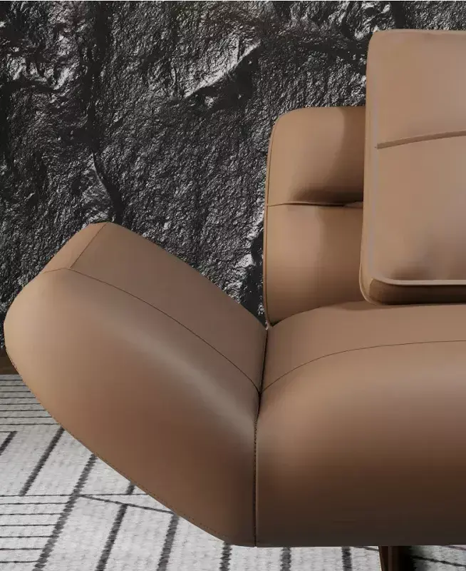 كنب مريح جلد