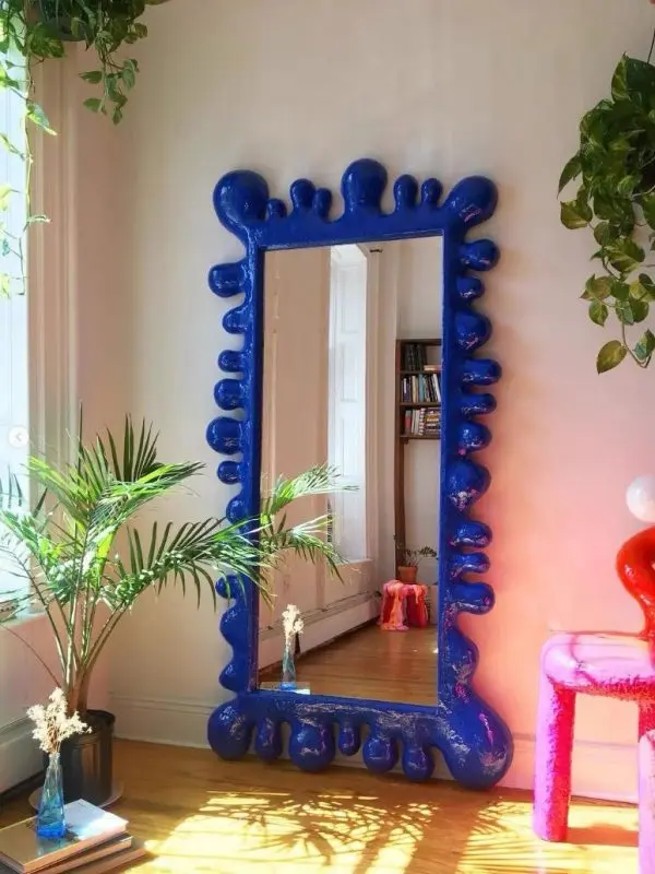 مرايا طويله بتصميم بناتي