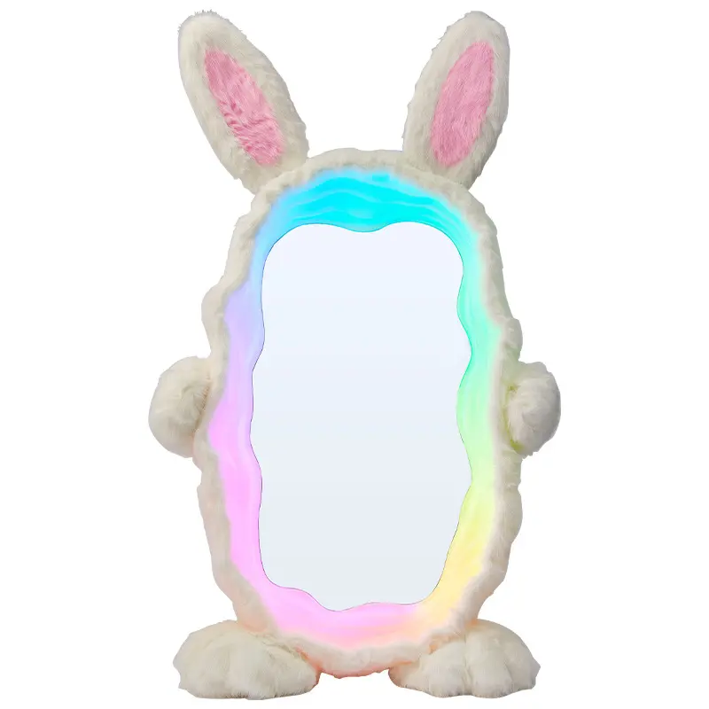 مرايا طويله مضيئة على شكل أرنب 