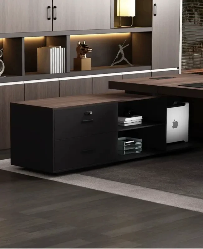 طاولة مكتب بتصميم مودرن