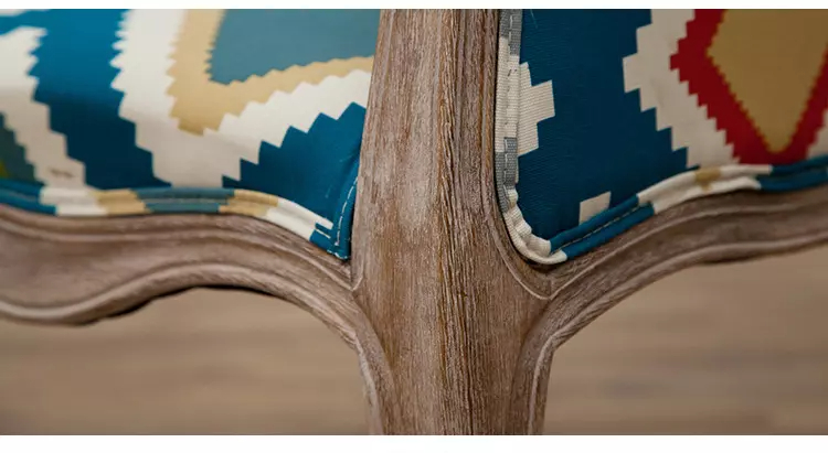 كرسي مفرد خشب كلاسيك لغرفة المعيشة