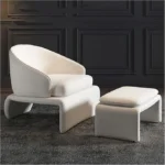 كرسي مفرد مع مسند للقدم كلاسيك