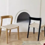 كرسي خشب راتان