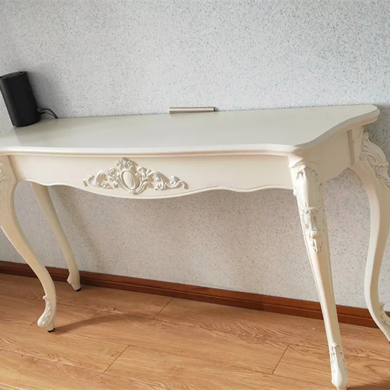 طاولة كونسول مودرن بتصميم كلاسيكي