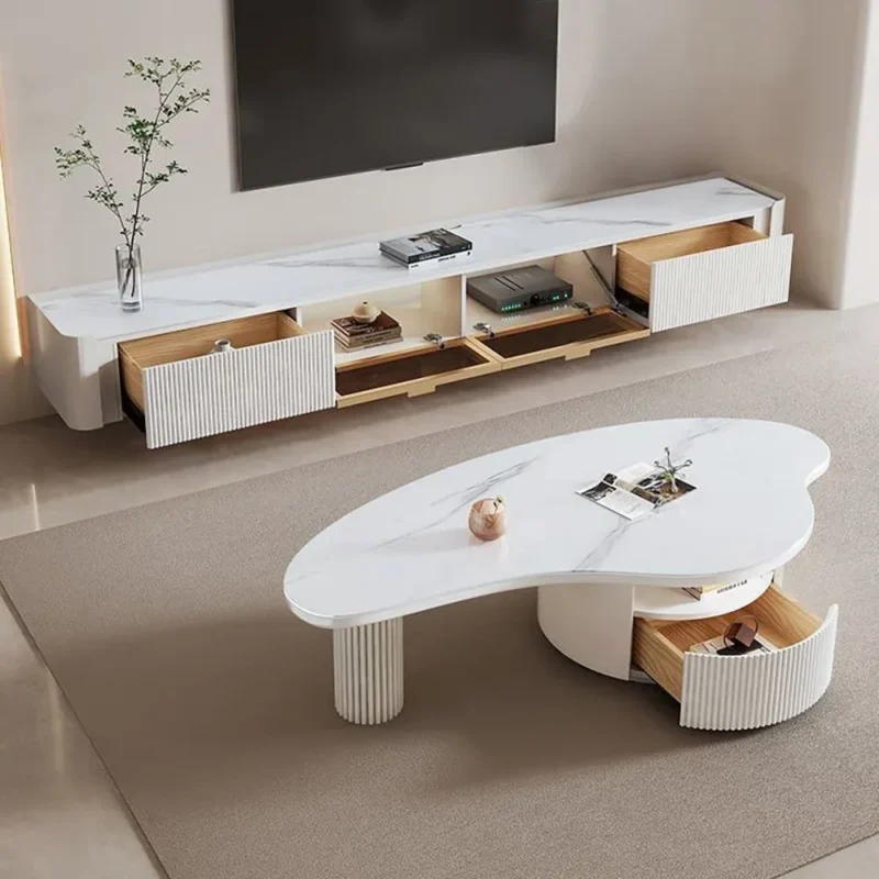 طاولة تلفاز مثبتة على الحائط