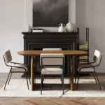 طاولة طعام خشبية على الطراز الياباني