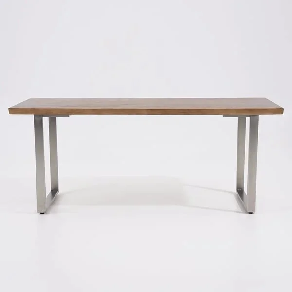 طاولة طعام خشب بتصميم ريفي 