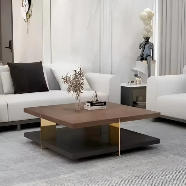 طاولة قهوة مربعة بتصميم فريد