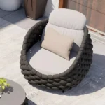 كرسي مفرد خارجي عصري بحبال منسوجة