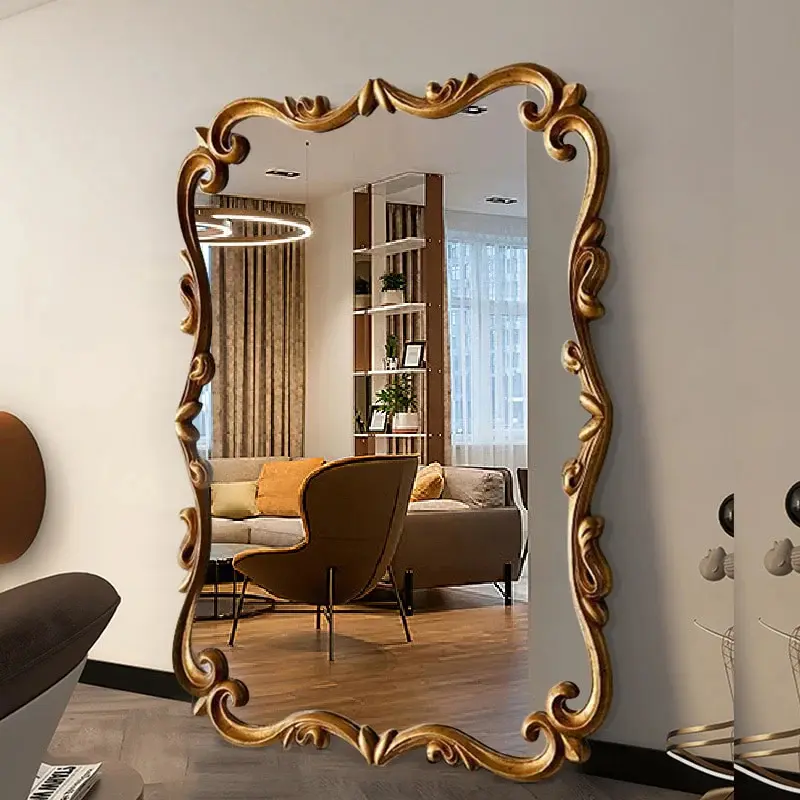 مرايا طويله مع اطار بتصميم ريفي