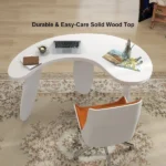 مكتب عصري أبيض بتصميم منحني