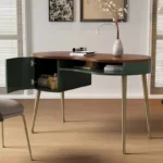 مكتب منحني بتصميم عصري