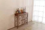 طاولة كونسول بتصميم بسيط