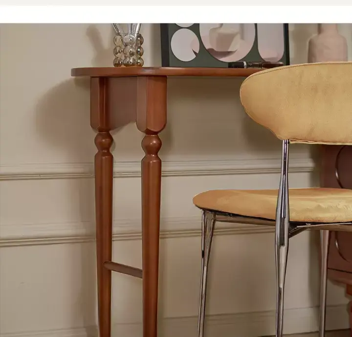 تسريحة غرفة نوم بتصميم ريفي