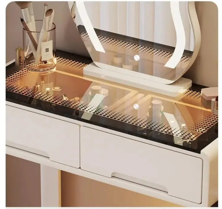 تسريحة غرفة نوم بلمسة بسيطة و مودرن