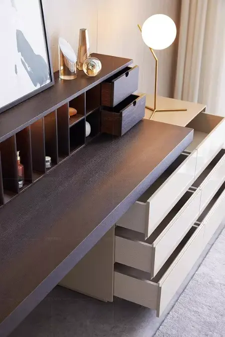 تسريحة متعددة الوحدات مع خزانة جانبية