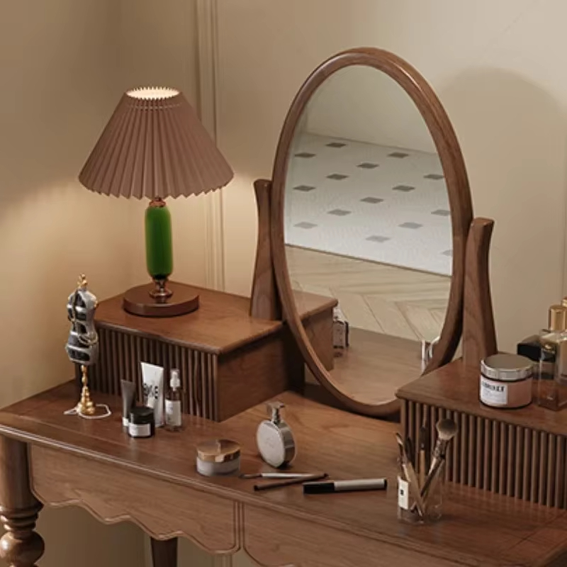 طاولة تسريحة بتصميم ريفي