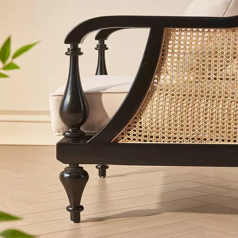 كرسي مفرد مريح بخامات متينة فخمة