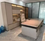 مكتب حديث بتصميم فاخر مع خزانة