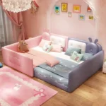 سرير اطفال منقسم مع حاجز مميز