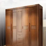 خزانة ملابس كلاسيكية بخامات فاخرة