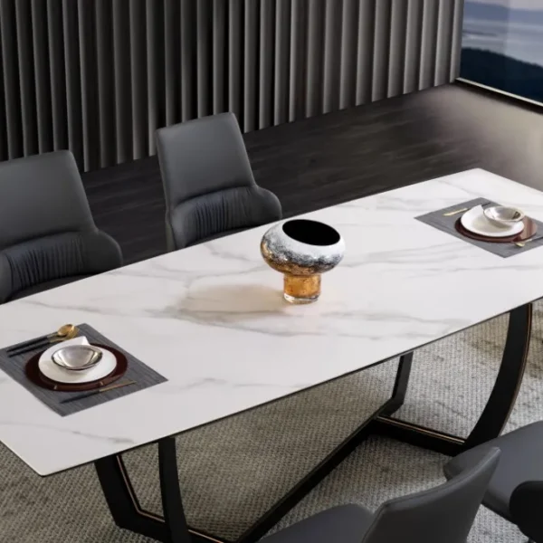 طاولة طعام سيراميك بتصميم عصري بقاعدة معدنية