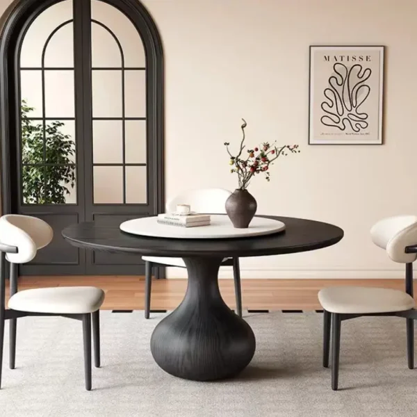 طاولة طعام دائرية مميزة مع الكراسي