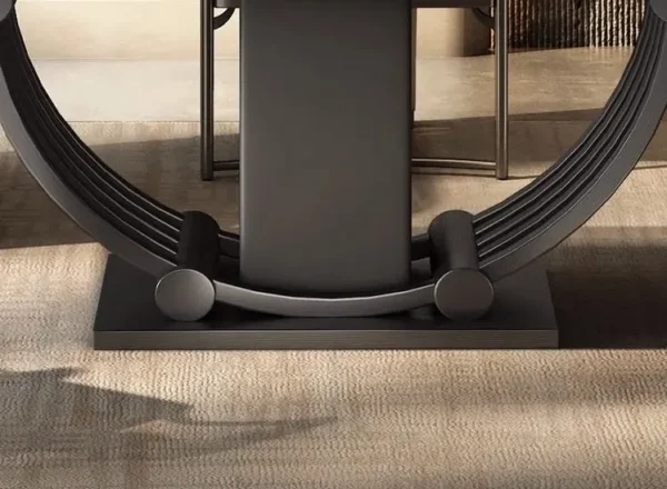 طاولة طعام فاخرة بتصميم ذكي