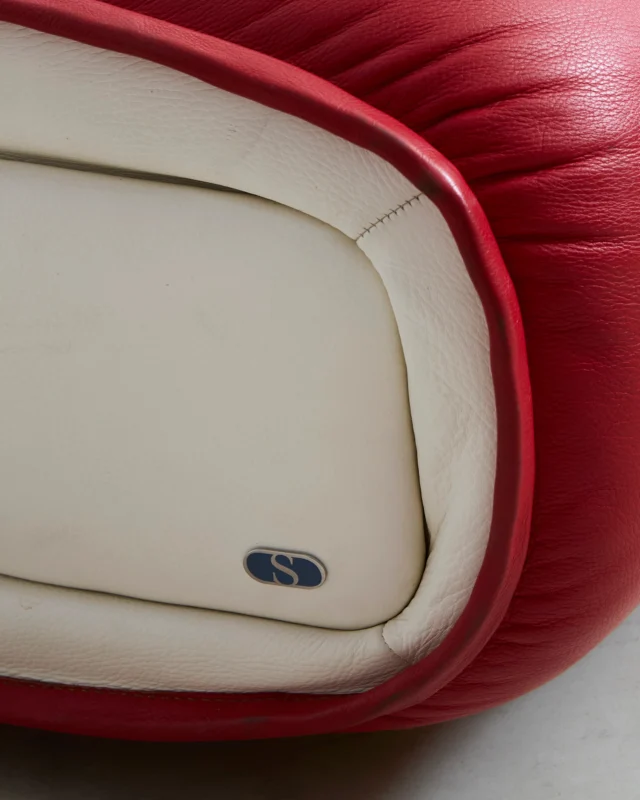 كنب استرخاء شكل قفاز