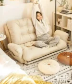 كرسي سرير قابل للطي بتصميم عملي متعدد الاستخدام