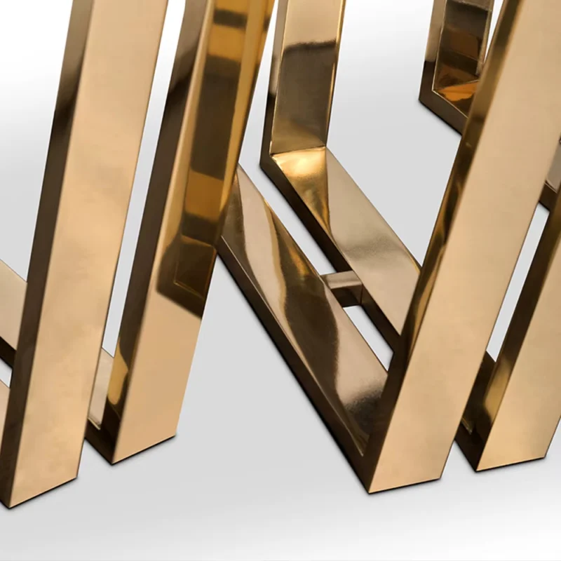 طاولة طعام أنيق بتصميم عصري